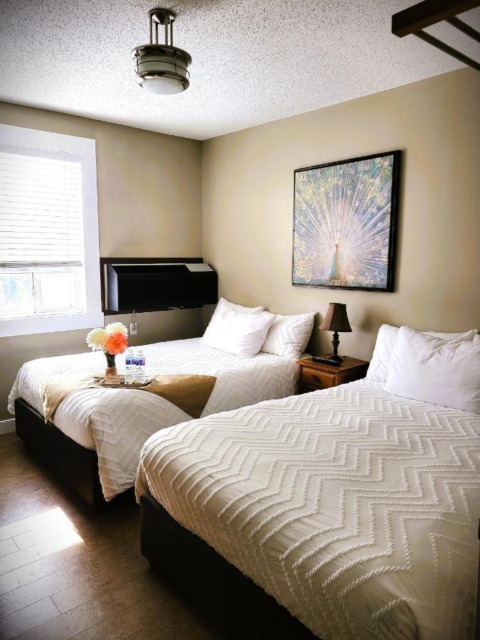 Royal Duke Hotel Okotoks Zewnętrze zdjęcie
