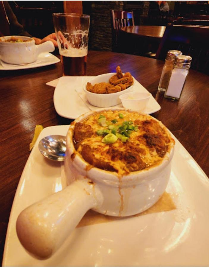Royal Duke Hotel Okotoks Zewnętrze zdjęcie