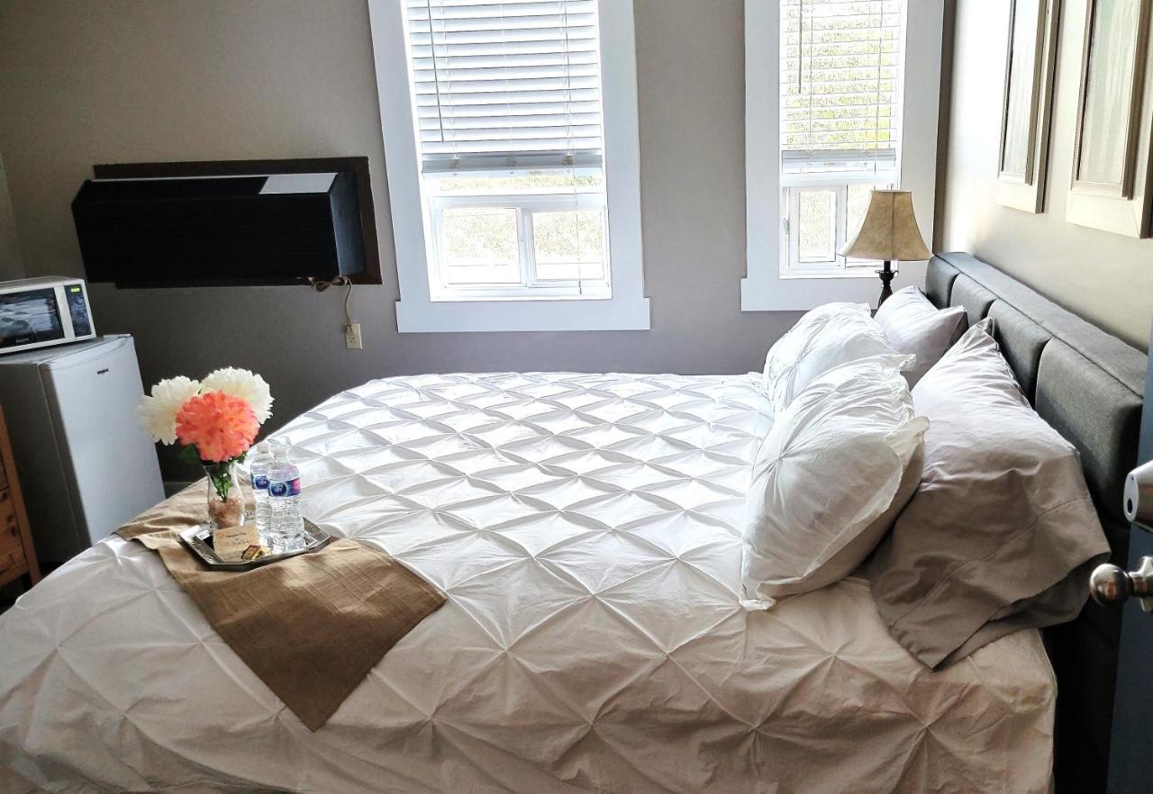 Royal Duke Hotel Okotoks Zewnętrze zdjęcie